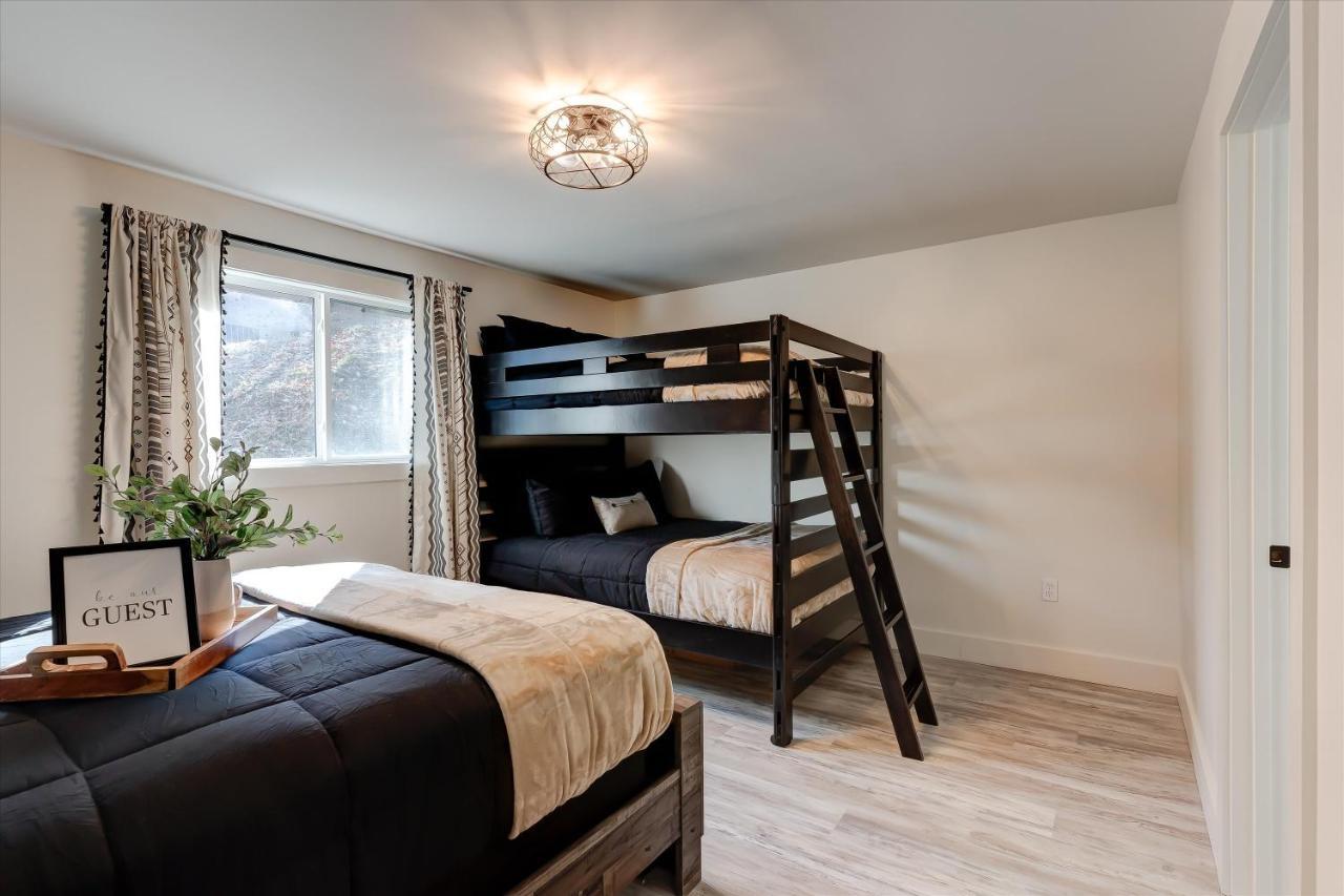 The Pet Friendly Cub Cabin سيفيرفيل المظهر الخارجي الصورة