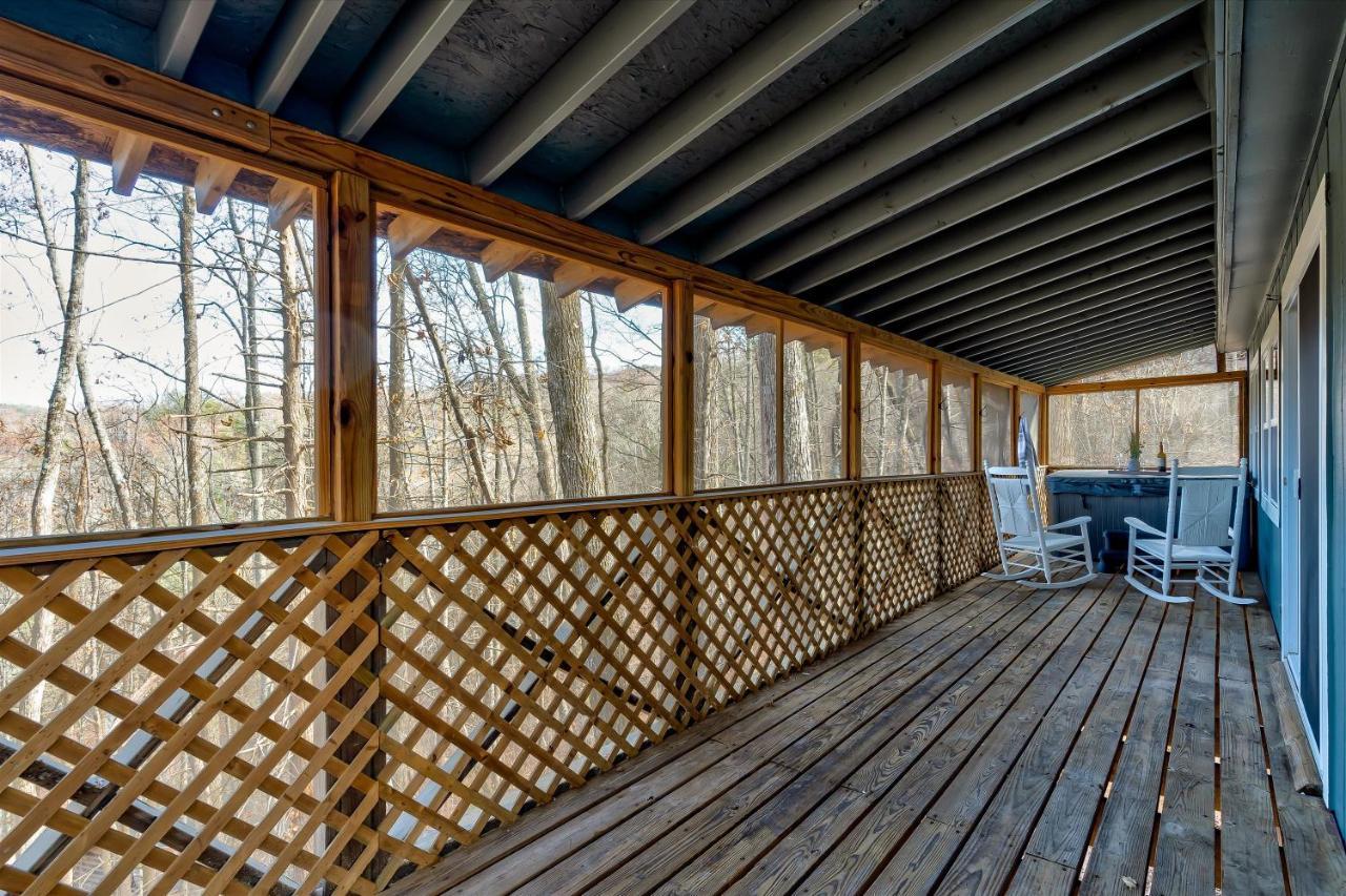 The Pet Friendly Cub Cabin سيفيرفيل المظهر الخارجي الصورة