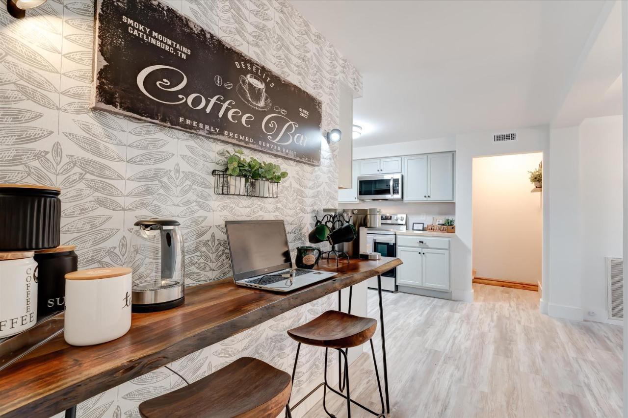 The Pet Friendly Cub Cabin سيفيرفيل المظهر الخارجي الصورة